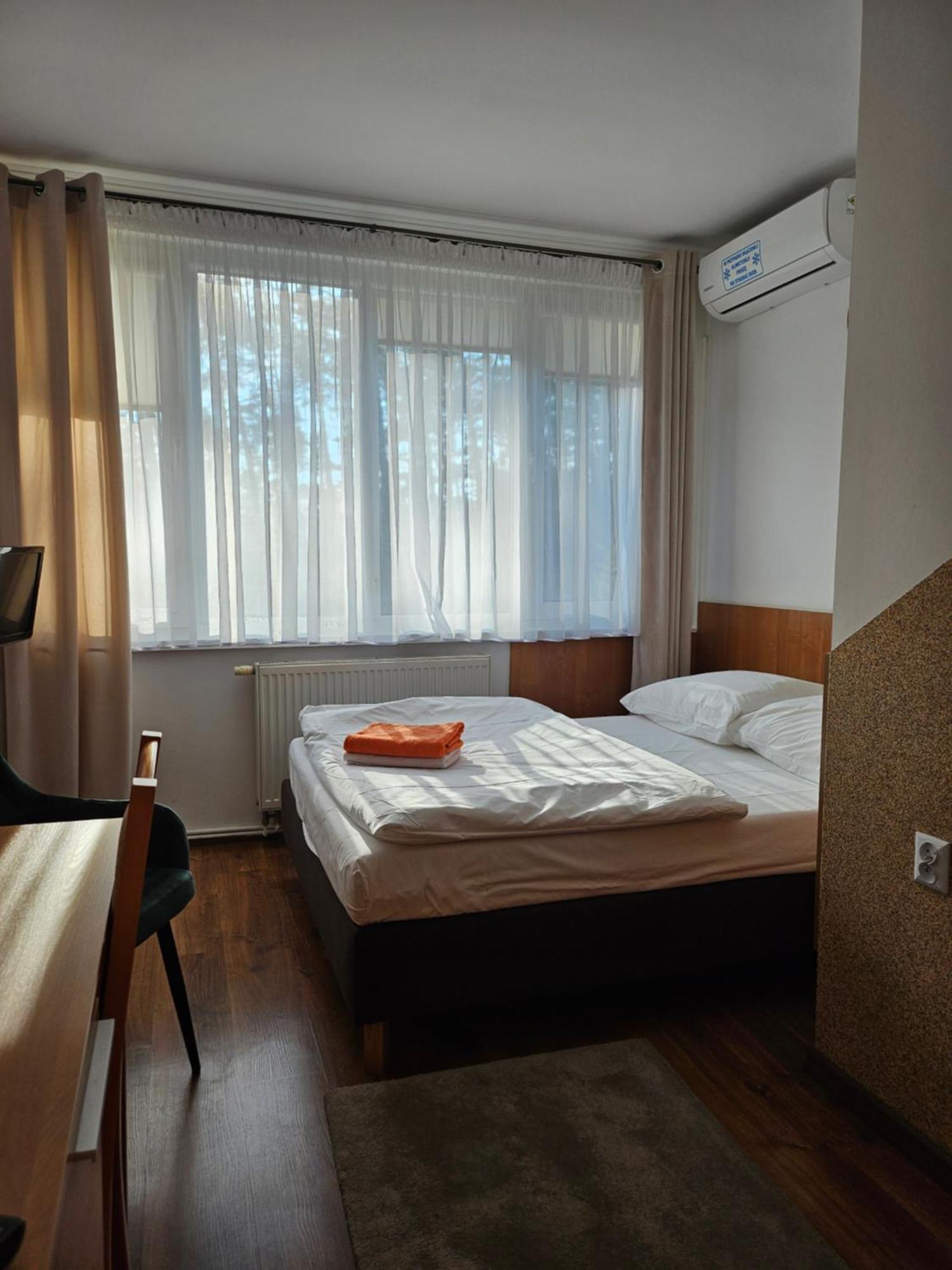 "Hel" Wieniec Zdroj Włocławek Exterior foto